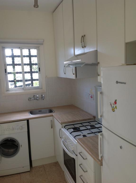 Paphos Townhouse Exterior photo